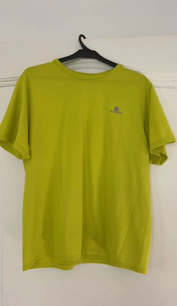 Lot de 4 t shirt de sport - photo numéro 2
