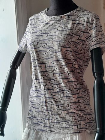 T-shirt motif yeux taille M Devred La valise des vacances