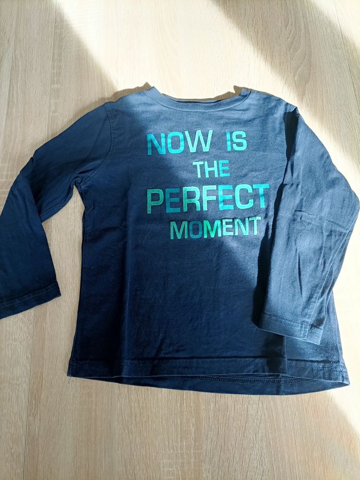 T-shirt manches longues bleu marine - 6 ans garçon