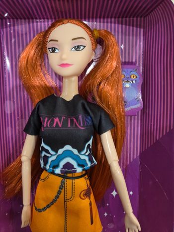 Poupée Mira k pop demon hunters huntrx