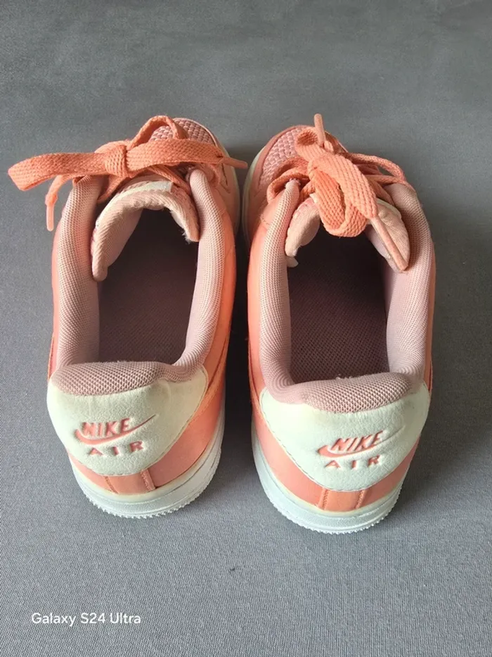 Nike Air Force One Rose Femme – Sneakers/Chaussures - Taille 38 - Très bon etat - photo numéro 5