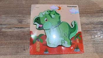 Puzzle en bois dinausore