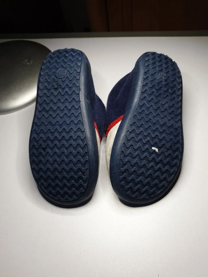Chaussons taille 26 - photo numéro 4