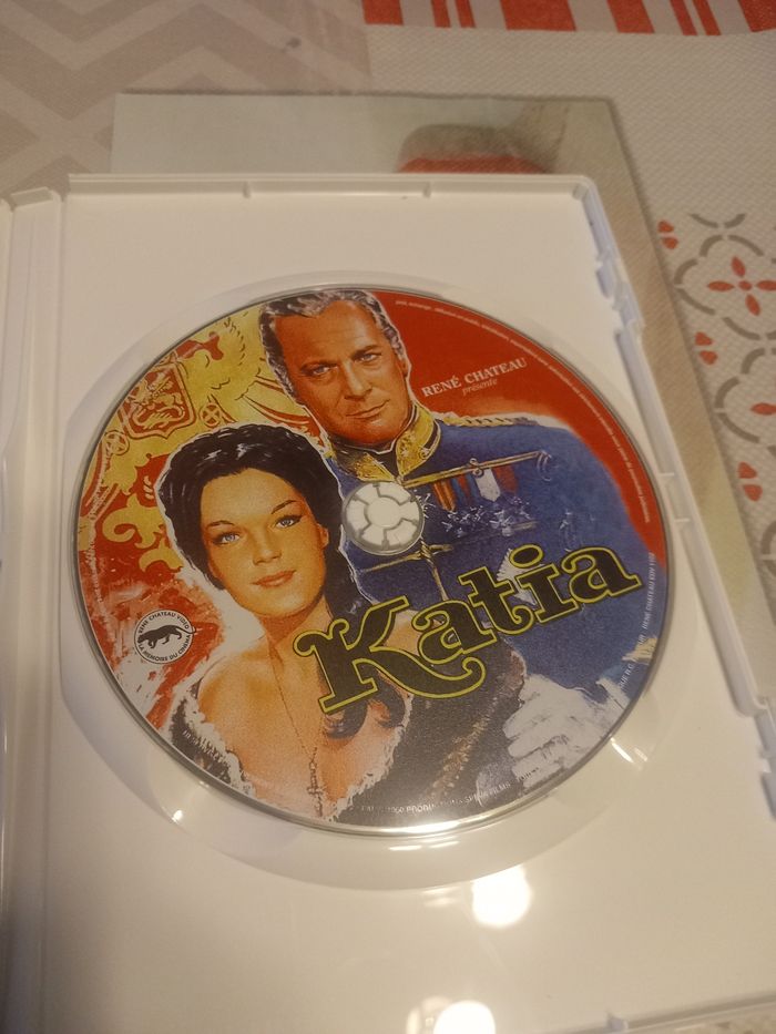 DVD Katia avec Romy Schneider - photo numéro 3