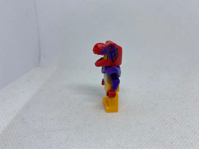 Minifigurine lego city dinosaure/dragon comic shop guy, suit guy - photo numéro 4