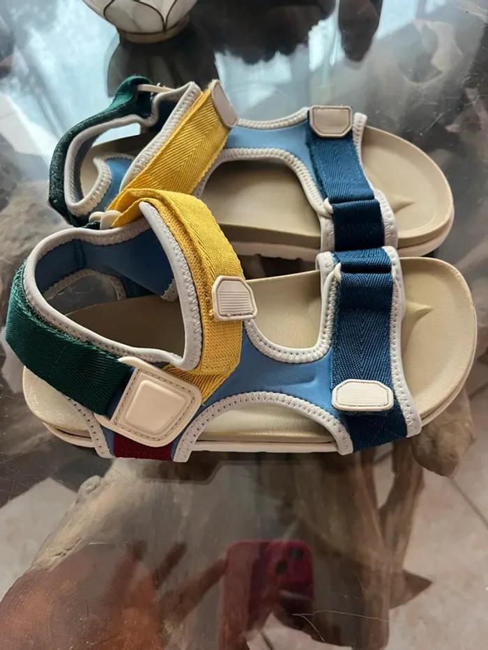 Sandales ZARA multicolores - photo numéro 2