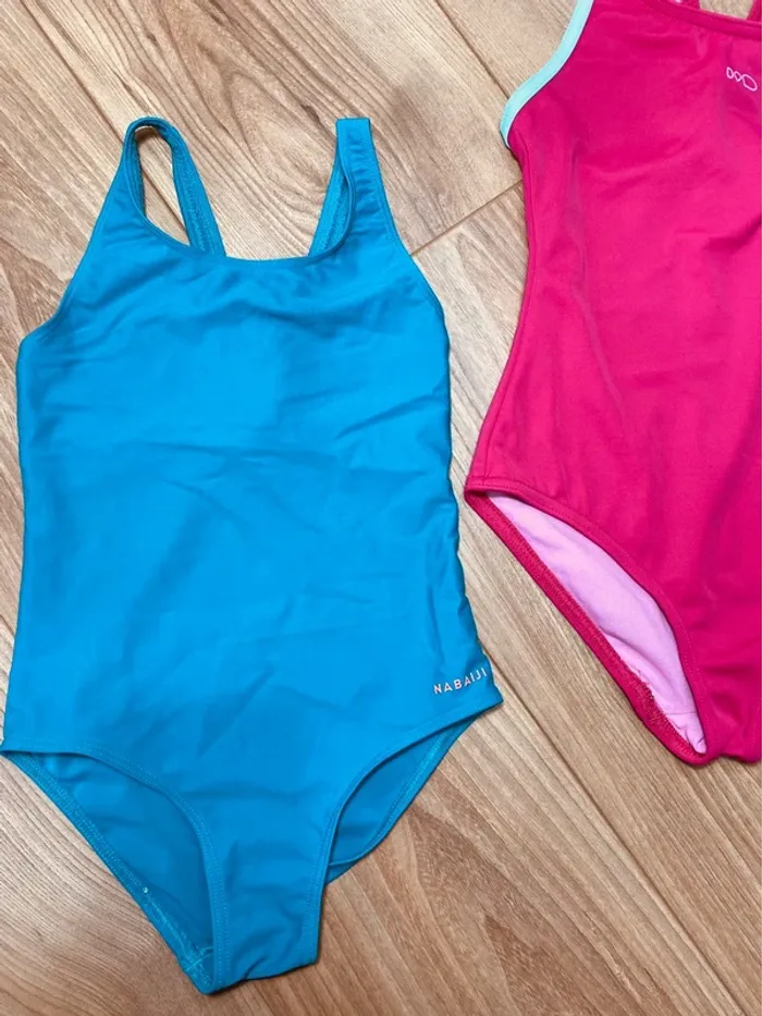 Taille 5 ans lot de 2 maillots de bain fille Nabaiji rose bleu 🩷 - photo numéro 2