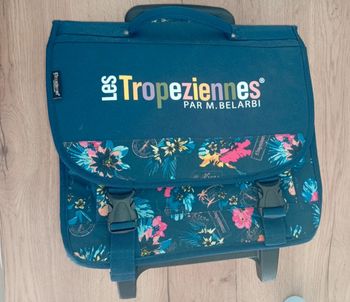 Cartable à roulettes Les Tropéziennes