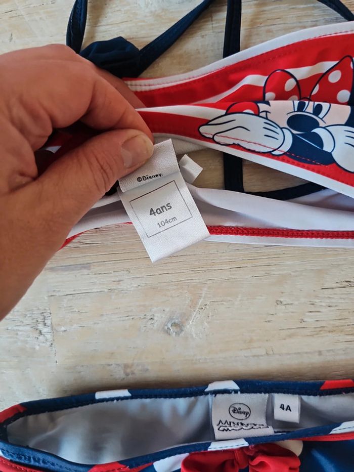 Maillot de bain/ bikini fille minnie taille 4ans - photo numéro 5