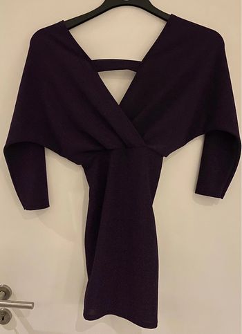 Robe mauve à paillettes