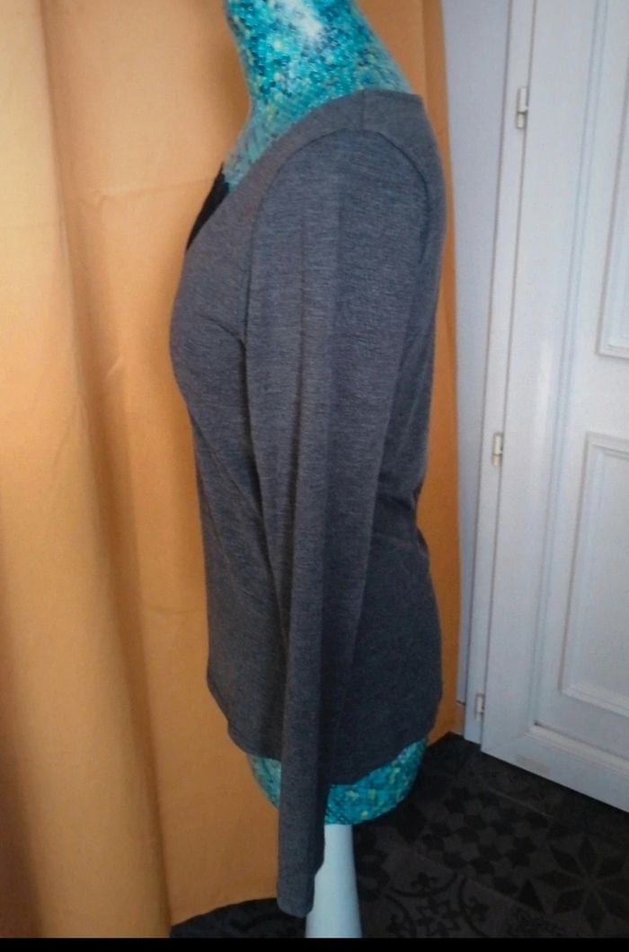 Joli tee shirt manches longues - photo numéro 2