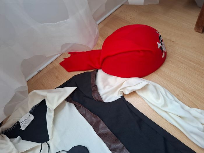 Deguisement pirate et accessoires - photo numéro 5