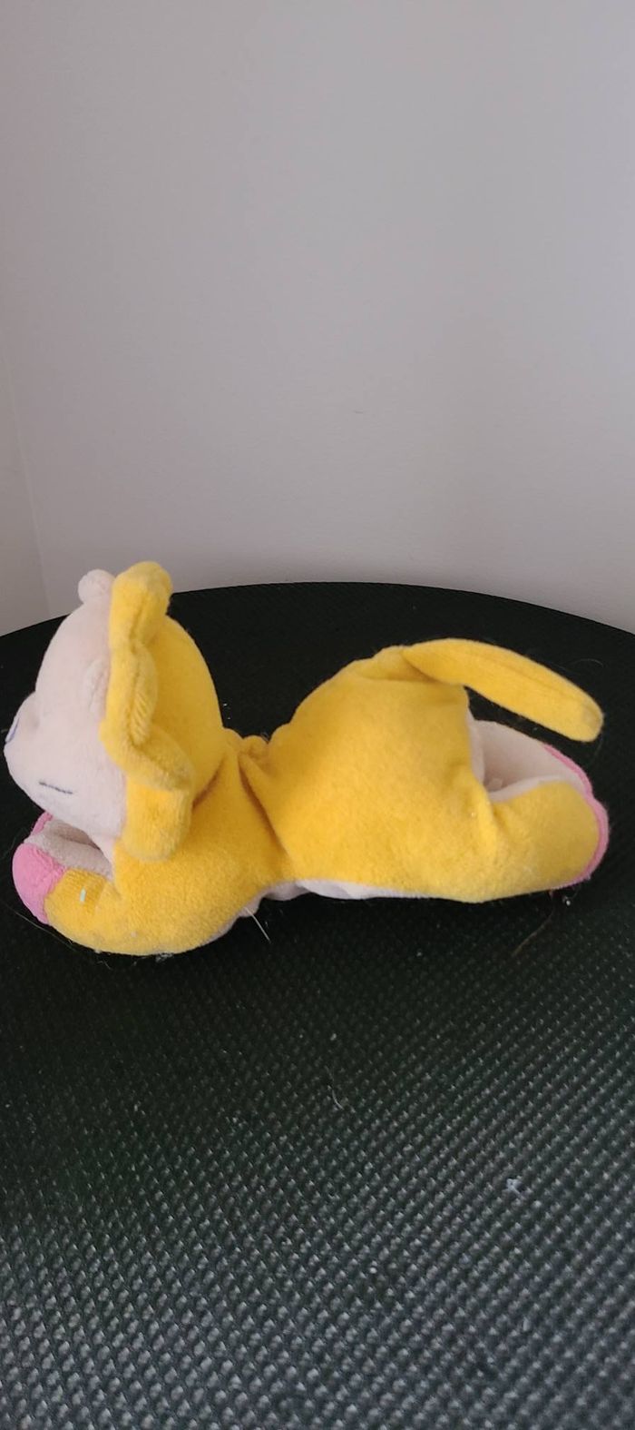 Doudou hochet lion jaune couché BEBE CONFORT - photo numéro 4