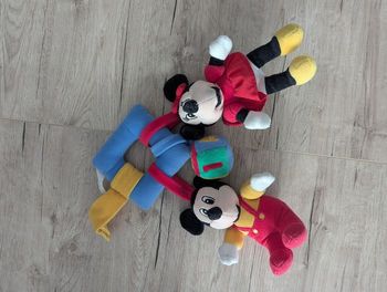 Jeu d'éveil bebé Mickey et Minnie