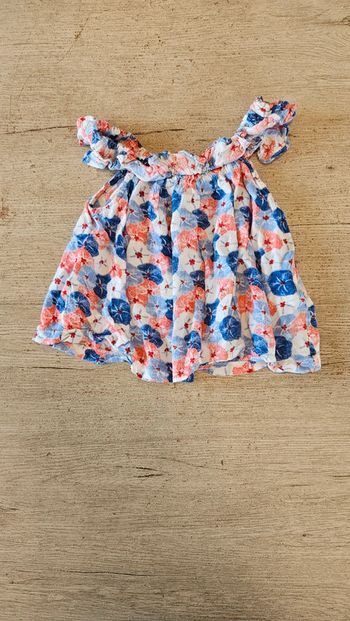 Blouse blanche avec motifs colorés, sans manche, TQF Collection, 8 ans, nickel