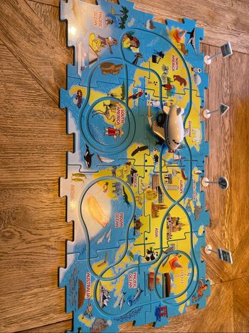 Circuit puzzle avion thème le monde