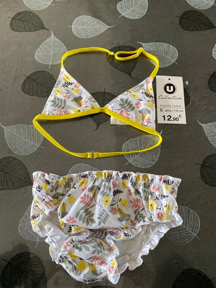 Ensemble maillot de bain deux pièces 6 ans