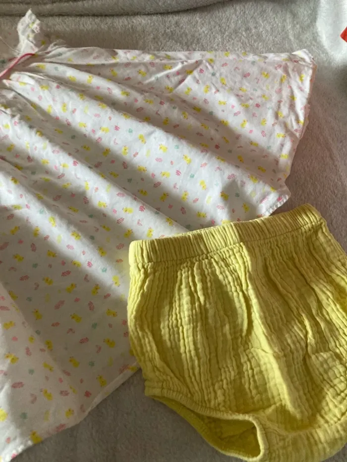 Robe blanche à motifs poussin 9 mois - photo numéro 3