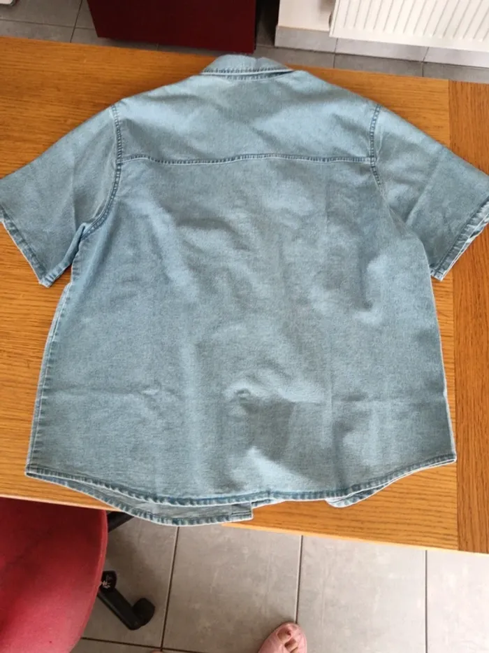 Chemise en jean avec strass - photo numéro 5