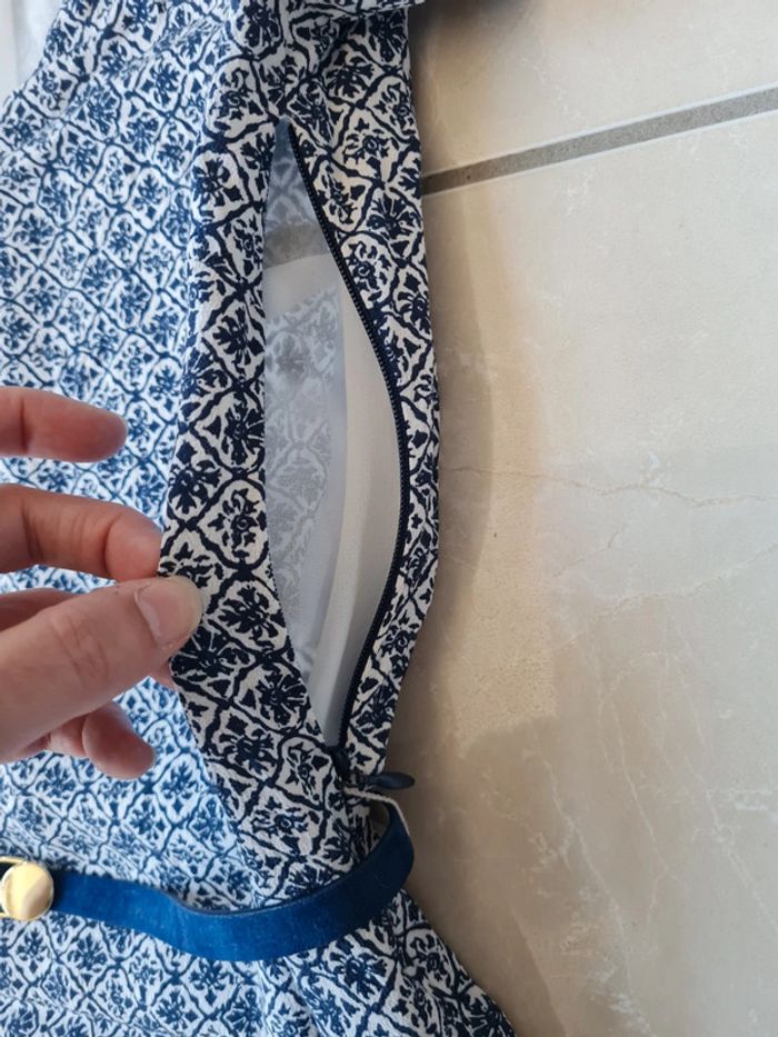 Robe Caroll taille M/38 - photo numéro 4