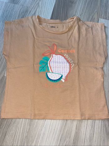 Teeshirt file 8 ans