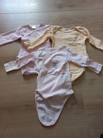 Lot bodies manches longues