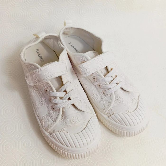 Baskets Pour Fille Marque Kiabi Taille 34 - photo numéro 6