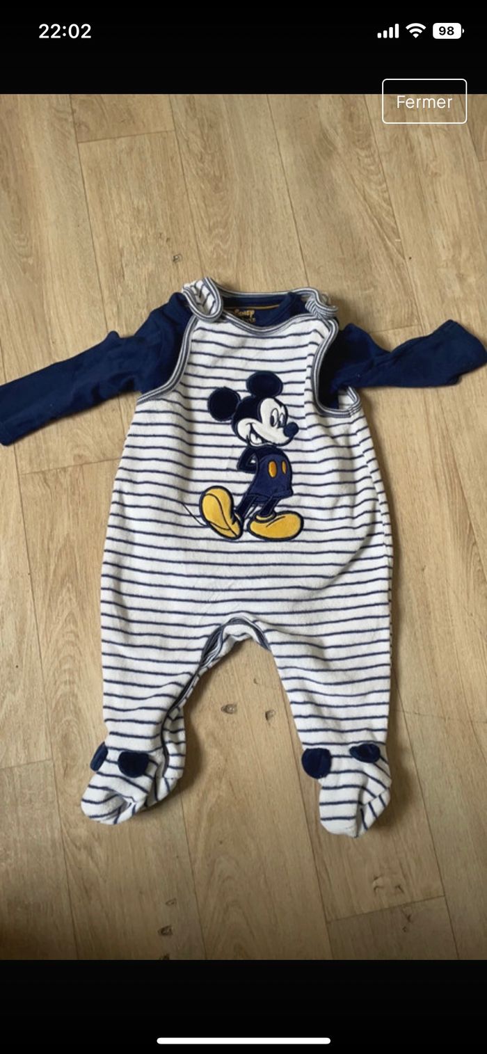Ensemble mickey