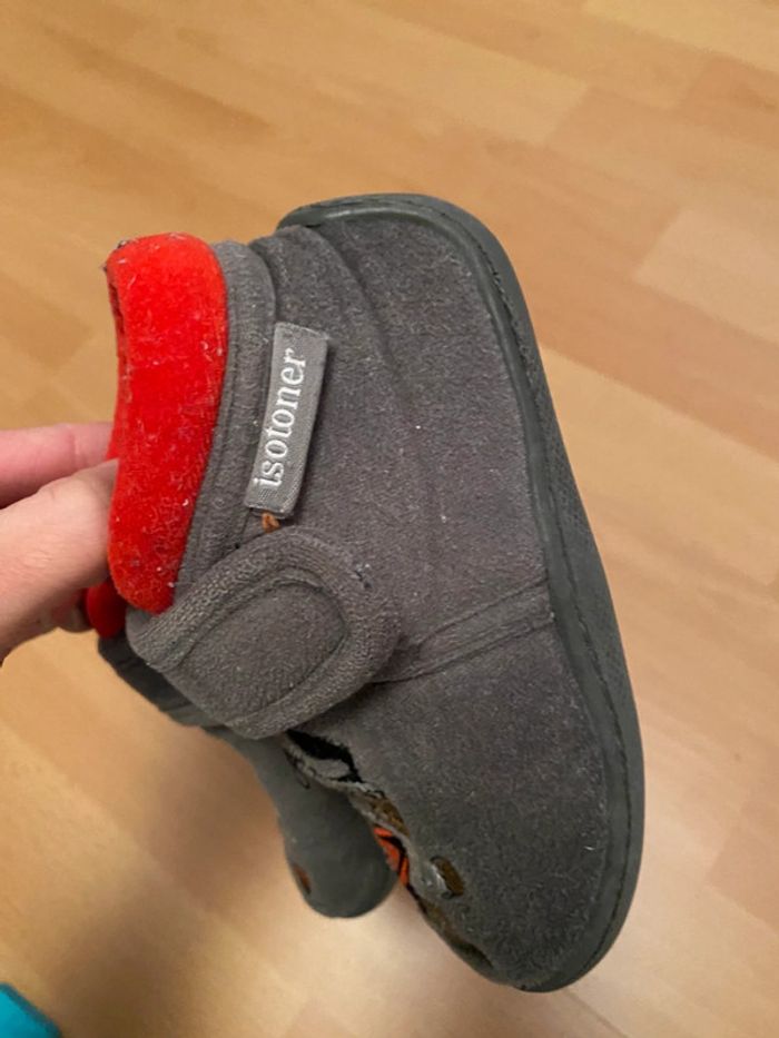 Chaussons Isotoner Taille 24 - photo numéro 2