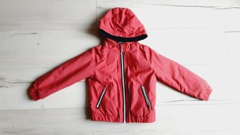 Vêtement fille veste blouson rose molletonnée à capuche Okaïdi 3 ans