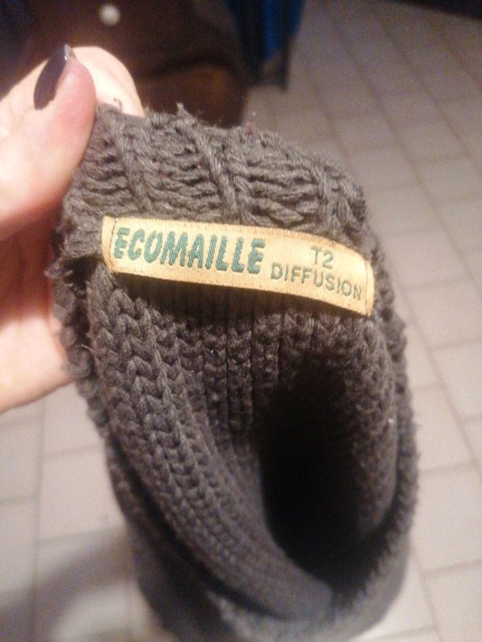 Pull taille 2 - photo numéro 3