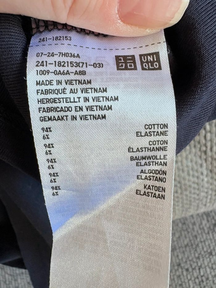 TEE shirt femme Uniqlo - photo numéro 3