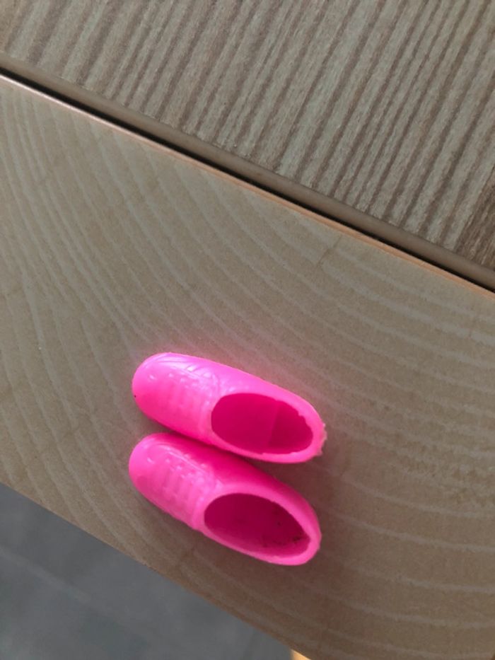 Paire de baskets barbie accessoire rose - photo numéro 4