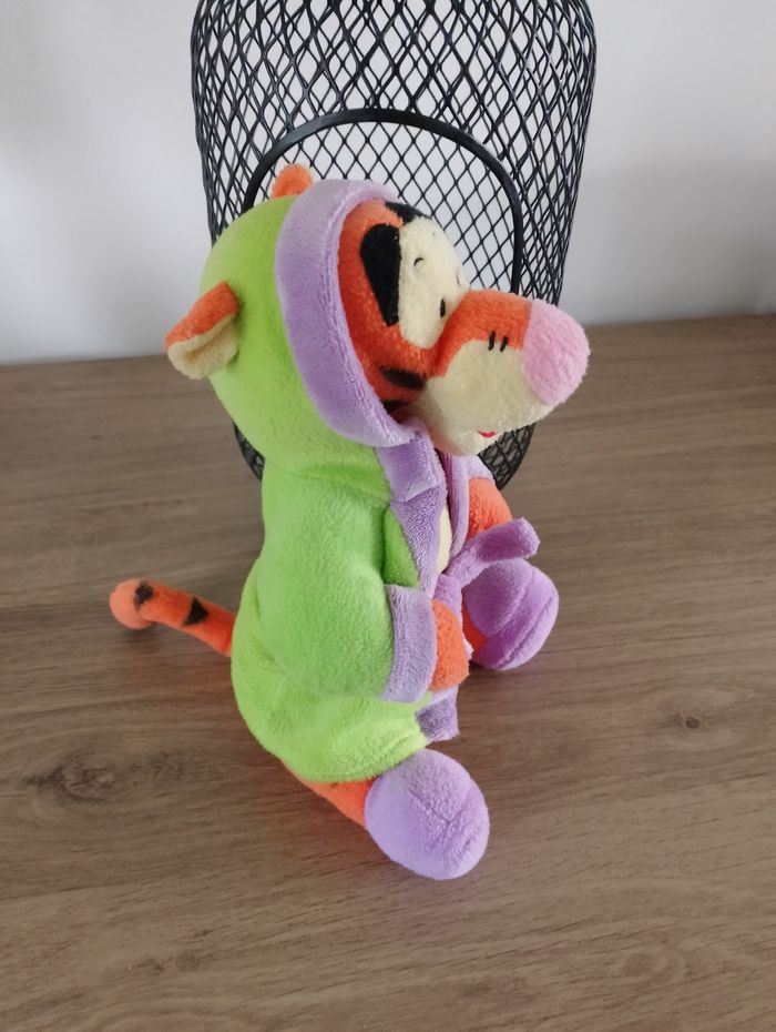 Peluche Disney Tigrou - photo numéro 3