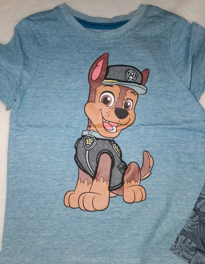 Lot de 3 tee-shirts Taille 3 ans neufs - photo numéro 3