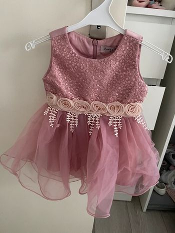 Robe bébé fille 6 mois neuf avec étiquette