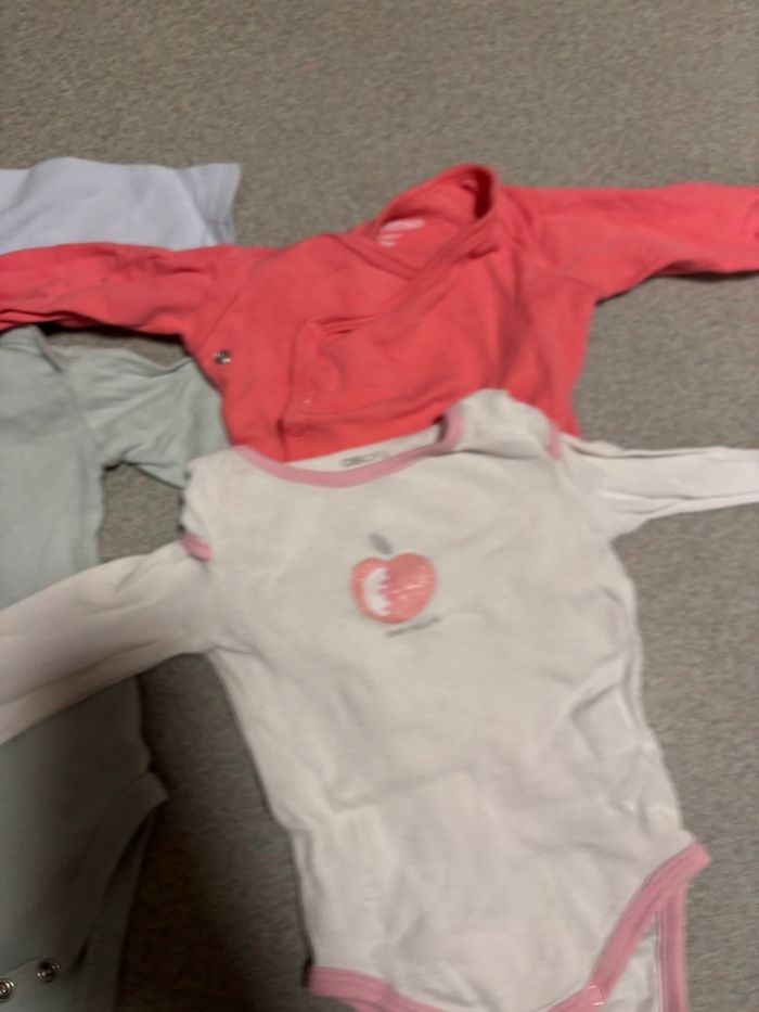 lots bodies 3 mois - photo numéro 3