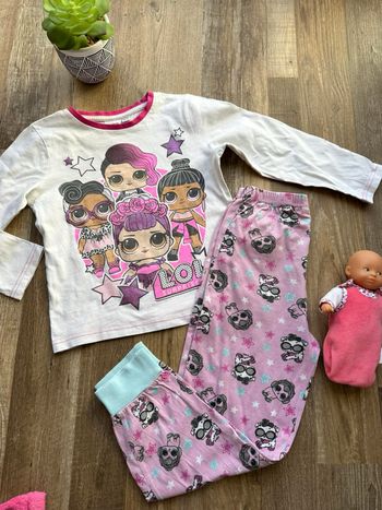 - Pyjama LOL Surprise - 5/6 ans - Très bon état