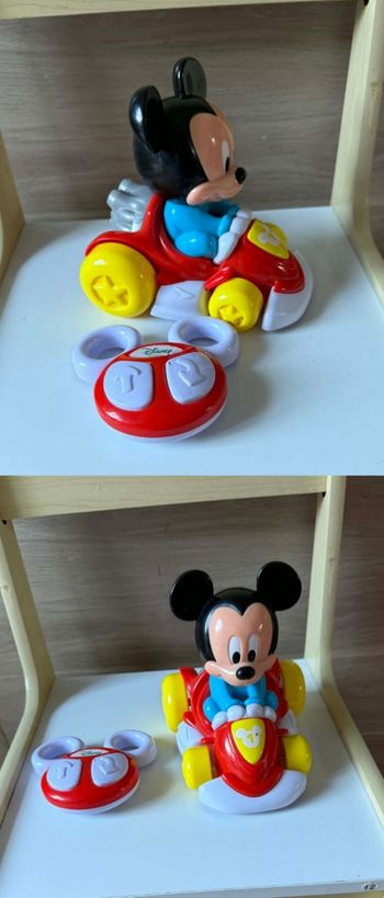 Voiture télécommandée Mickey 