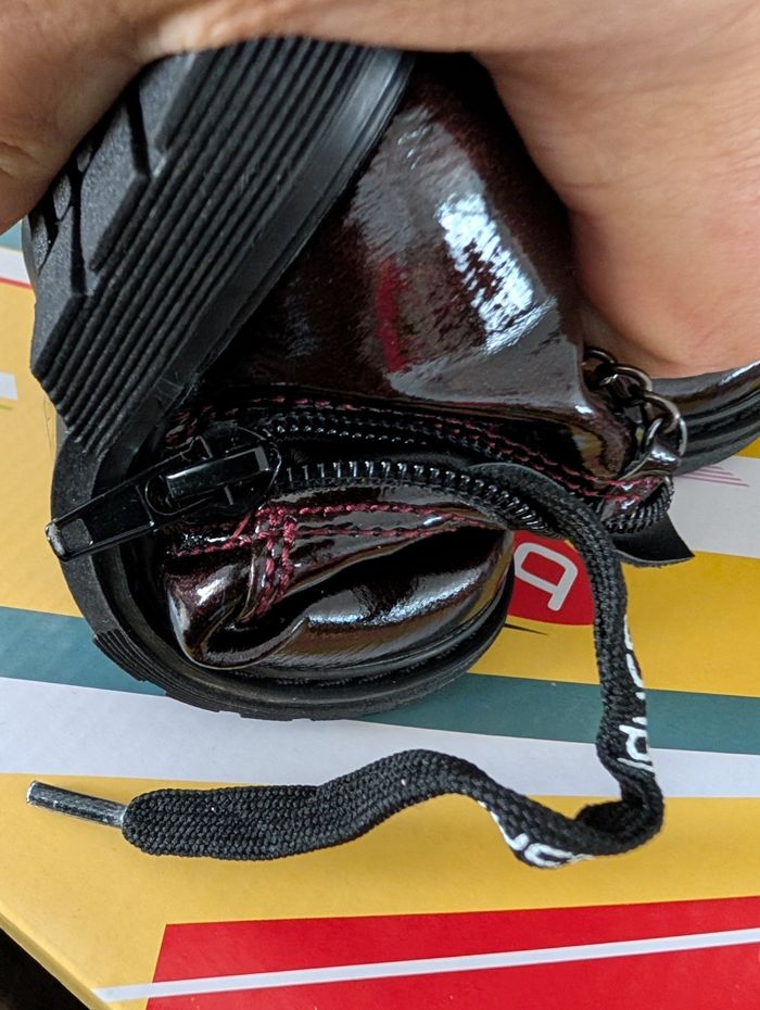 Bottines montantes fille. Taille 22. Neuf. Balducci - photo numéro 5