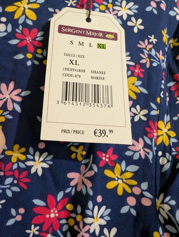 Robe liberty Sergent major taille XL neuf - photo numéro 6
