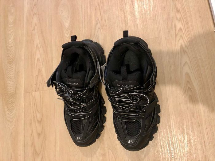BaLenciaga disponible bon état pointure 44 -45 - photo numéro 4