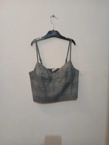 Top a bretelles court a carreaux " FB sisters " taille m