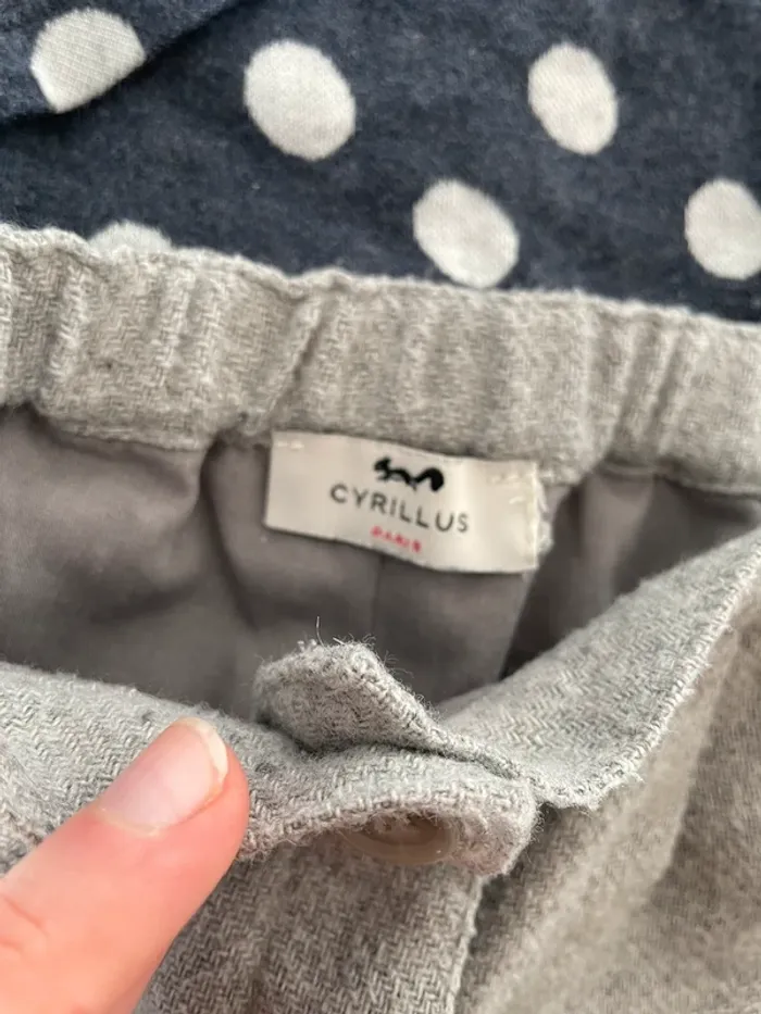 Ensemble pull + short 9 mois - photo numéro 3