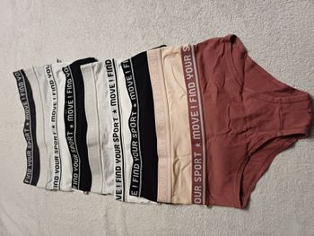 Lot de 9 shorty Kiabi 14 ans (réf perso SVTF07)(familleac72)