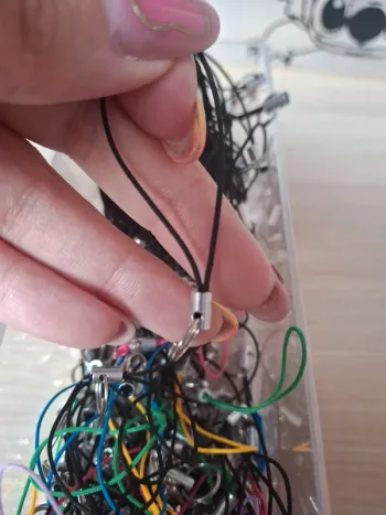 Fils bijoux téléphone