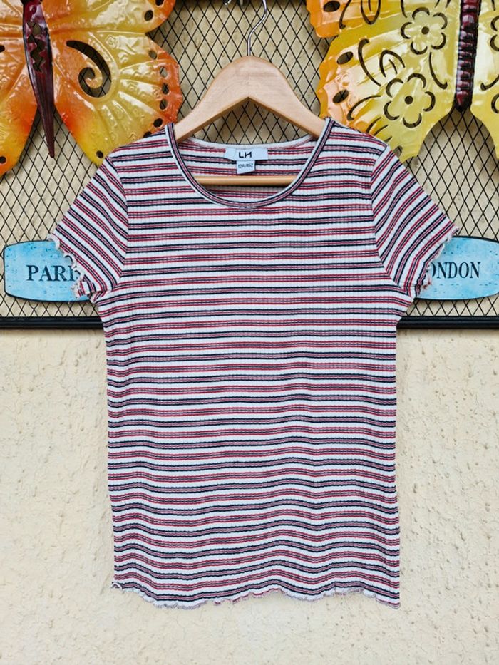 Tee shirt fille. La halle