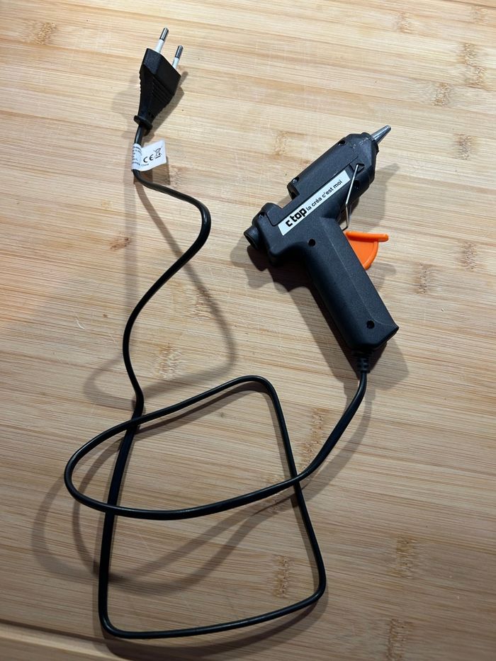 Pistolet à colle