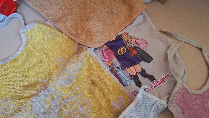 Bavoir grand offert sous condition - photo numéro 4