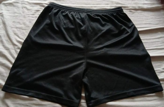 Short de football - photo numéro 2